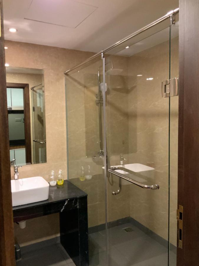 Palam Mansion At Aston Apartment - Batam Nagoya Kültér fotó
